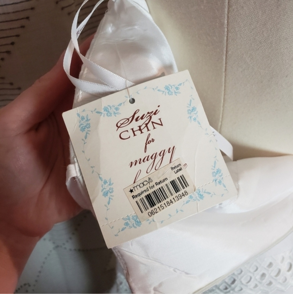 NWT SUZI CHIN for MAGGY BOUTIQUE ~ White Eyelet Dress ~ Sz 8 - Picture 5 of 6